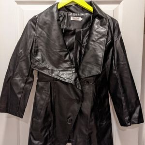 Women's faux leather jacket